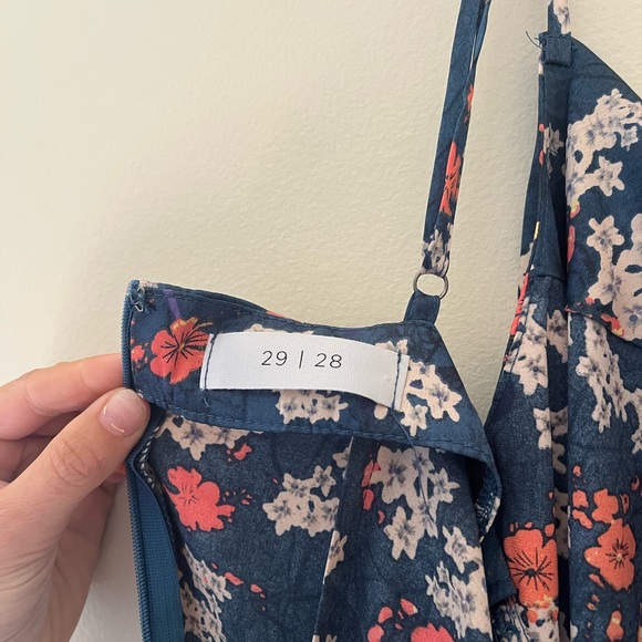 The Latest Scoop Maxi Dress - Picture 2 of 5